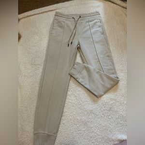 SZ S Goodfellow Cream Joggers